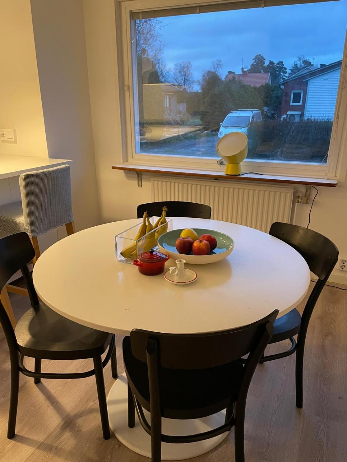 Modern 3 Bed Rooms In Almhult Close To Vaxjo Airport Esterno foto